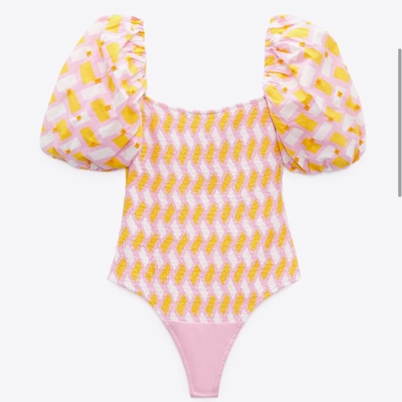 **SOLD** Zara Floral Poplin Top - Picture 4 of 4